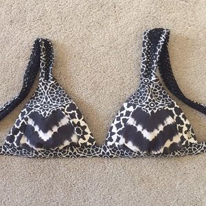 Rip curl triangle bikini top worn once